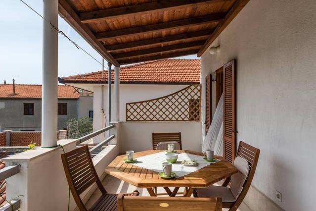 Apartments Lima Lazaneo Елса Экстерьер фото